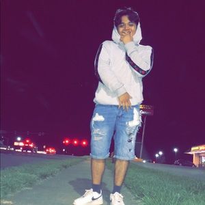 Meet your Posher, Bryan